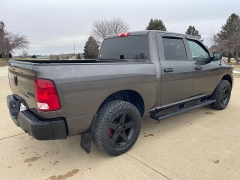 Used 2017  Ram 1500 4WD Crew Cab Express at Rooster Auto Sales near Vinton&comma; IA