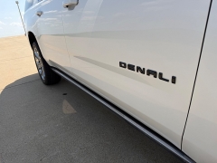 Used 2016  GMC Yukon XL 4d SUV 4WD Denali at Rooster Auto Sales near Vinton&comma; IA