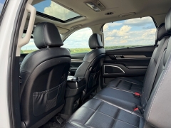 Used 2020  Kia Telluride 4d SUV AWD EX at Rooster Auto Sales near Vinton&comma; IA