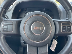 Used 2012 Jeep Compass 4d SUV 4WD Latitude at Rooster Auto Sales near Vinton, IA