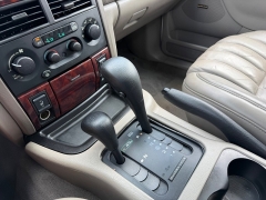 Used 2000  Jeep Grand Cherokee 4d SUV 4WD Limited V8 at Rooster Auto Sales near Vinton&comma; IA