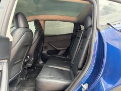 Used 2023  Tesla Model Y Performance AWD at Rooster Auto Sales near Vinton&comma; IA