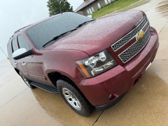 Used 2008  Chevrolet Tahoe 4d SUV 4WD LTZ at Rooster Auto Sales near Vinton&comma; IA