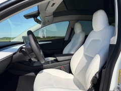 Used 2023  Tesla Model Y Long Range AWD at Rooster Auto Sales near Vinton&comma; IA