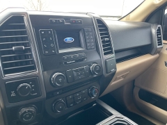 Used 2018  Ford F-150 4WD SuperCrew XLT 5 1&sol;2 at Rooster Auto Sales near Vinton&comma; IA