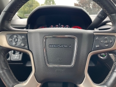 Used 2015 GMC Yukon XL 4d SUV 4WD Denali at Rooster Auto Sales near Vinton, IA