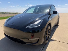 Used 2021  Tesla Model Y Long Range AWD at Rooster Auto Sales near Vinton&comma; IA