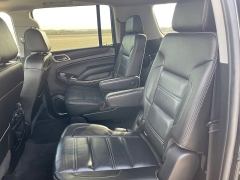Used 2019  GMC Yukon XL 4d SUV 4WD Denali at Rooster Auto Sales near Vinton&comma; IA