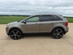 Used 2014  Ford Edge 4d SUV AWD Limited at Rooster Auto Sales near Vinton&comma; IA