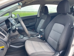 Used 2016 Kia Forte5 5d Hatchback SX Auto at Rooster Auto Sales near Vinton, IA