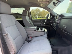 Used 2015  GMC Sierra 1500 4WD Crew Cab at Rooster Auto Sales near Vinton&comma; IA