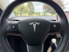Used 2022  Tesla Model 3 Long Range AWD at Rooster Auto Sales near Vinton&comma; IA