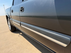 Used 2005  Chevrolet Silverado 1500 4WD Crew Cab LS at Rooster Auto Sales near Vinton&comma; IA