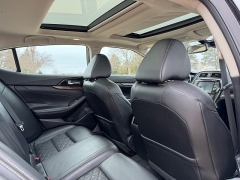 Used 2016  Nissan Maxima 4d Sedan Platinum at Rooster Auto Sales near Vinton&comma; IA