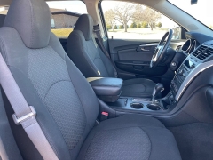 Used 2012  Chevrolet Traverse 4d SUV FWD LT1 at Rooster Auto Sales near Vinton&comma; IA