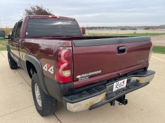 Used 2003  Chevrolet Silverado 2500 4WD Crew Cab HD LT at Rooster Auto Sales near Vinton, IA