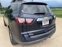 Used 2016 Chevrolet Traverse 4d SUV AWD LT w/2LT at Rooster Auto Sales near Vinton, IA