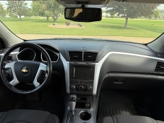 Used 2011  Chevrolet Traverse 4d SUV FWD LT1 at Rooster Auto Sales near Vinton&comma; IA