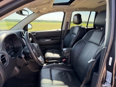 Used 2016  Jeep Compass 4d SUV FWD High Altitude at Rooster Auto Sales near Vinton&comma; IA