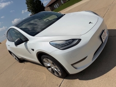 Used 2021  Tesla Model Y Long Range AWD at Rooster Auto Sales near Vinton&comma; IA