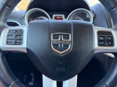 Used 2018  Dodge Journey 4d SUV FWD SE at Rooster Auto Sales near Vinton&comma; IA