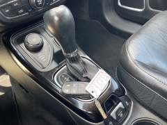 Used 2018 Jeep Compass 4d SUV 4WD Limited at Rooster Auto Sales near Vinton, IA