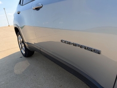 Used 2018  Jeep Compass 4d SUV 4WD Limited at Rooster Auto Sales near Vinton&comma; IA