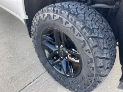 Used 2020  Chevrolet Silverado 1500 4WD Crew Cab LT Trail Boss at Rooster Auto Sales near Vinton&comma; IA