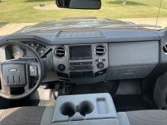 Used 2011 Ford Super Duty F-350 4WD Crew Cab XLT SRW Longbed at Rooster Auto Sales near Vinton, IA
