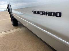 Used 2016 Chevrolet Silverado 1500 4WD Double Cab LT Z71 at Rooster Auto Sales near Vinton, IA
