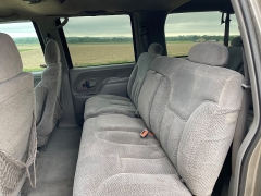 Used 1999 GMC Suburban 1500 SUV 4WD SLT at Rooster Auto Sales near Vinton, IA