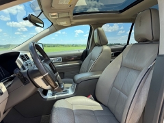 Used 2008  Lincoln MKX 4d SUV AWD at Rooster Auto Sales near Vinton&comma; IA
