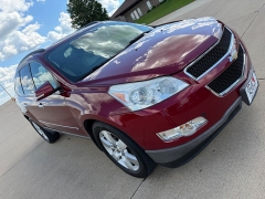 Used 2009  Chevrolet Traverse 4d SUV AWD LTZ at Rooster Auto Sales near Vinton&comma; IA