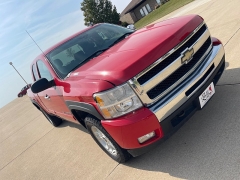 Used 2011 Chevrolet Silverado 1500 4WD Ext Cab LT at Rooster Auto Sales near Vinton, IA