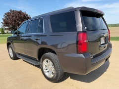 Used 2017  Chevrolet Tahoe 4d SUV 4WD LT at Rooster Auto Sales near Vinton&comma; IA