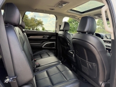 Used 2020  Kia Telluride 4d SUV AWD EX at Rooster Auto Sales near Vinton&comma; IA