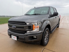Used 2018  Ford F-150 4WD SuperCrew XLT 5 1&sol;2 at Rooster Auto Sales near Vinton&comma; IA