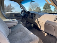 Used 2000  Ford F-150 4WD Supercab XLT at Rooster Auto Sales near Vinton&comma; IA