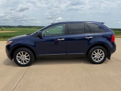 Used 2011  Ford Edge 4d SUV AWD SEL at Rooster Auto Sales near Vinton&comma; IA