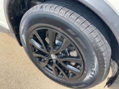 Used 2018 Nissan Rogue 4d SUV AWD SV at Rooster Auto Sales near Vinton, IA