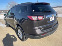 Used 2016  Chevrolet Traverse 4d SUV AWD LS at Rooster Auto Sales near Vinton&comma; IA