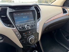 Used 2015  Hyundai Santa Fe Sport 4d SUV AWD 2&period;0T Ultimate at Rooster Auto Sales near Vinton&comma; IA