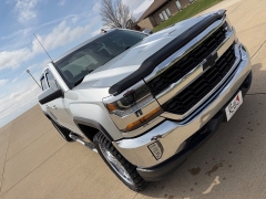 Used 2016  Chevrolet Silverado 1500 4WD Crew Cab LT at Rooster Auto Sales near Vinton&comma; IA