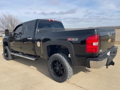 Used 2014  Chevrolet Silverado 2500 4WD Crew Cab LT at Rooster Auto Sales near Vinton&comma; IA