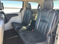 Used 2013  Chrysler Town & Country 4d Wagon Touring at Rooster Auto Sales near Vinton&comma; IA