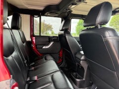 Used 2013  Jeep Wrangler Unlimited 4d Convertible Sahara at Rooster Auto Sales near Vinton&comma; IA
