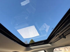 Used 2015  Chevrolet Traverse 4d SUV AWD LT2 at Rooster Auto Sales near Vinton&comma; IA