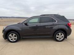 Used 2016  Chevrolet Equinox 4d SUV FWD LT at Rooster Auto Sales near Vinton&comma; IA