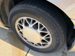 Used 2004  Buick LeSabre 4d Sedan Custom at Rooster Auto Sales near Vinton&comma; IA