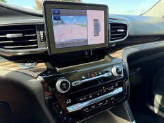 Used 2021  Ford Explorer Limited 4WD at Rooster Auto Sales near Vinton&comma; IA